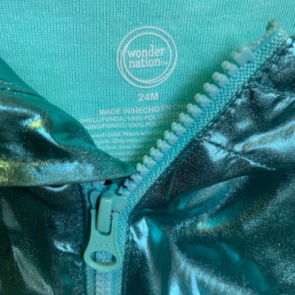 Unicorn windbreaker. - Picture 4 of 4